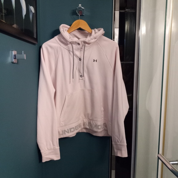 Under Armour Tops - UNDER ARMOUR PINK HOODIE WOMEN'S SZ XL